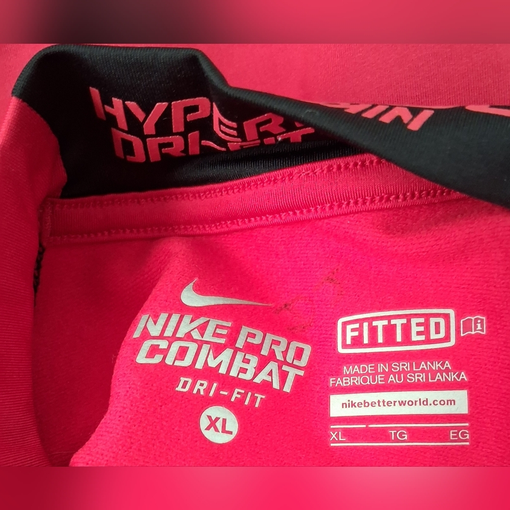 Nike Hyperwarm Dri-Fit Max Red & Black Long Sleeve Training Top Sz XL NWT - Picture 11 of 12